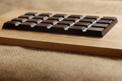Tableta de chocolate artesanal TA.CHO 71% elaborada con cacao mexicano 