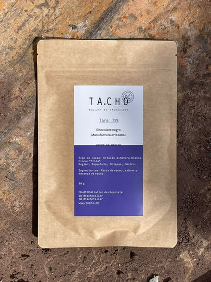 Empaque de chocolate artesanal TA.CHO Tara 73%% elaborado con cacao mexicano 